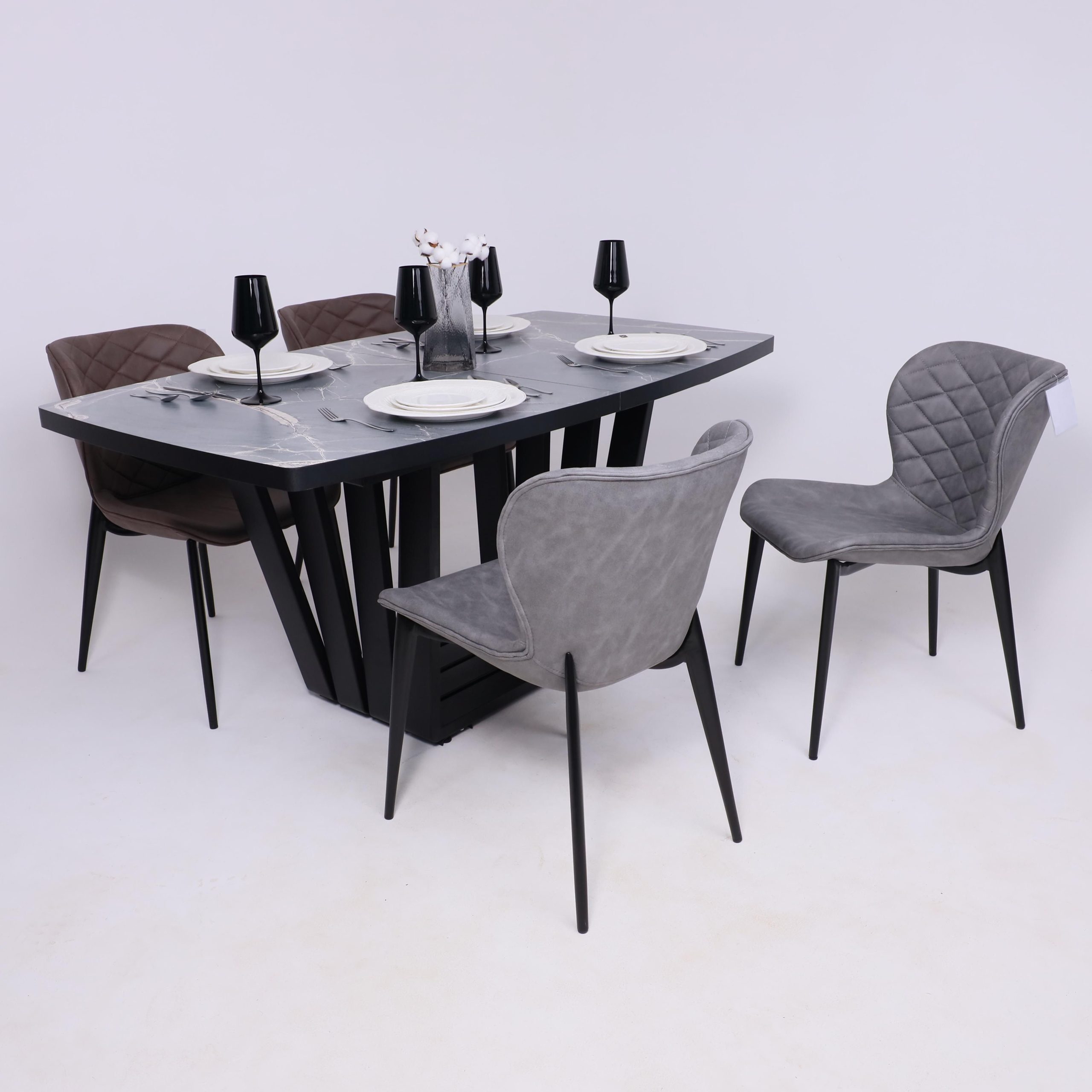 Стул AV 470, темно-серая замша Kiprus 10/черный