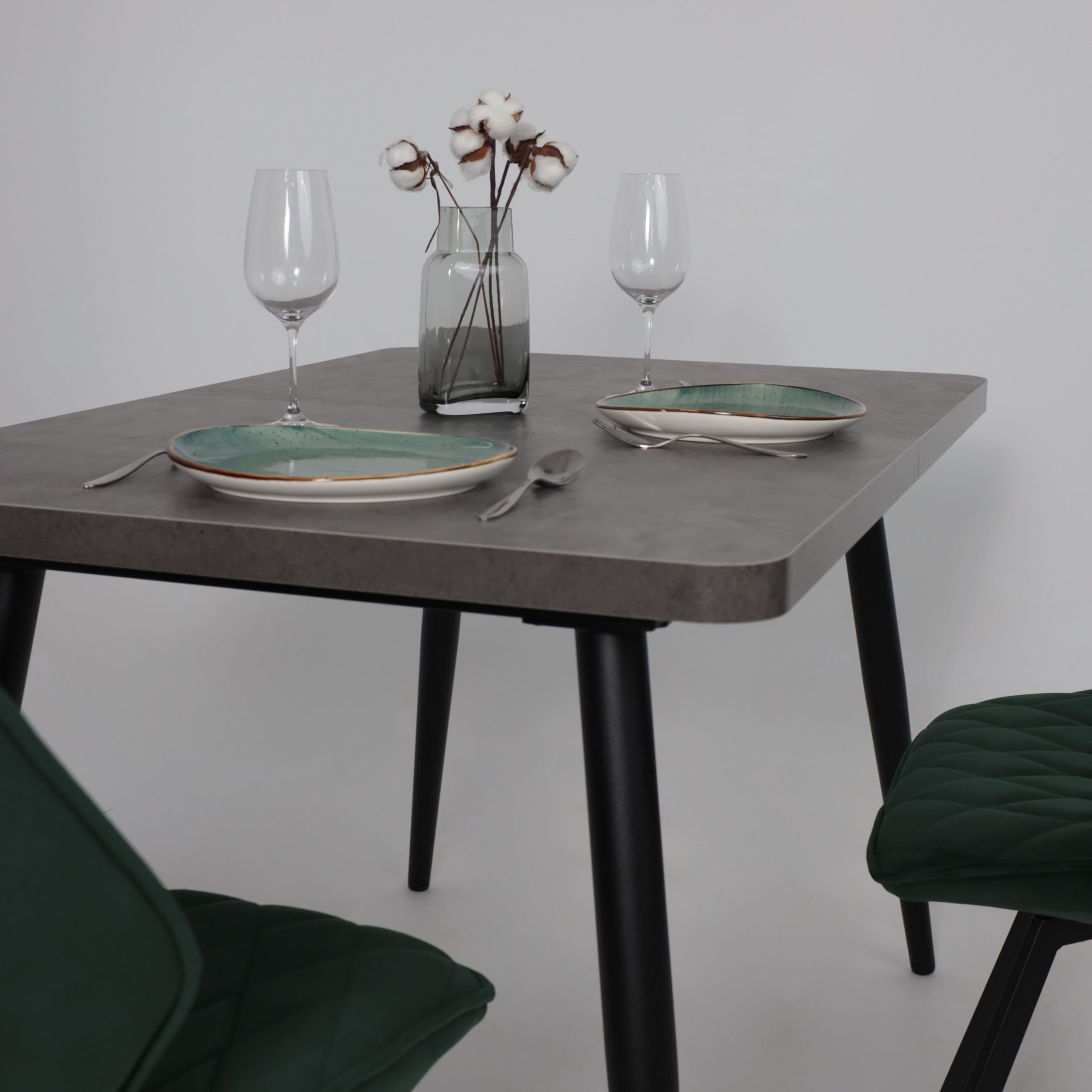 Стол BORG RADIAL-120, раздвижной 120(160)х80, Дымчатая керамика/Чёрный