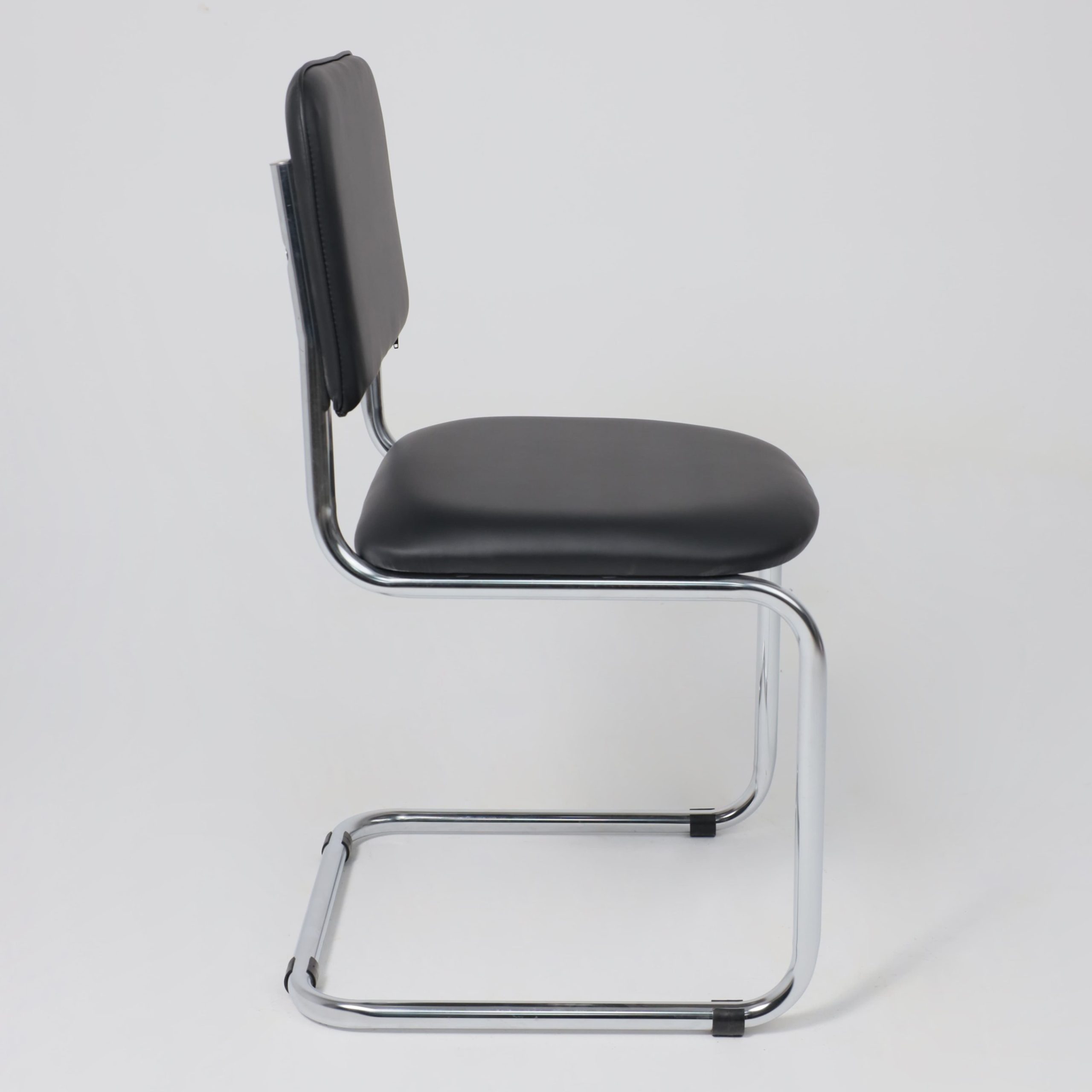 Кресло СЛАВИЯ, черный кожзам/хром