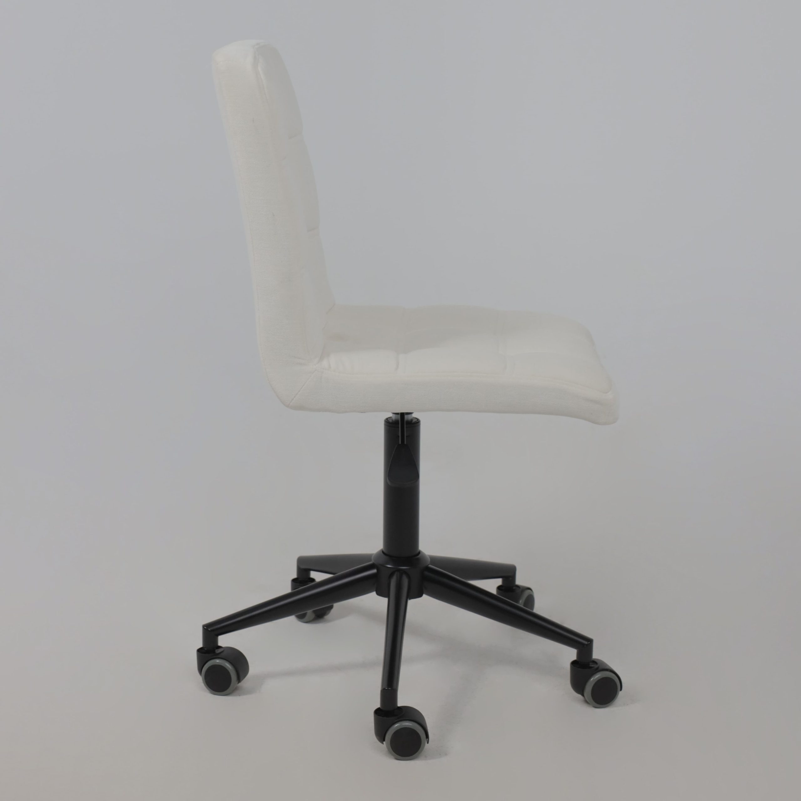 Кресло SONATA, молочный шенилл Ote Canna 100/черный