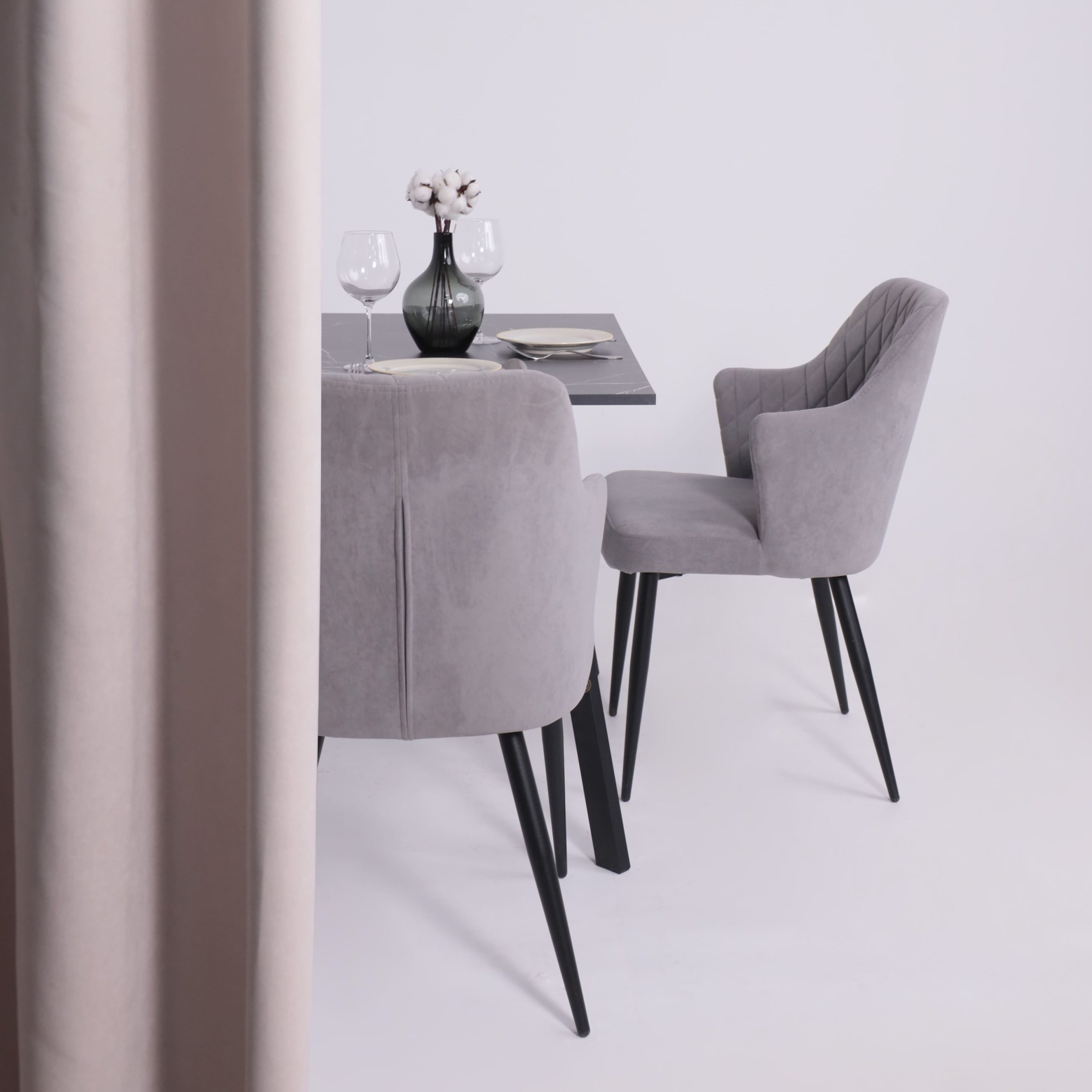 Стол SOLO 102*67, Мрамор неро маркина/черный