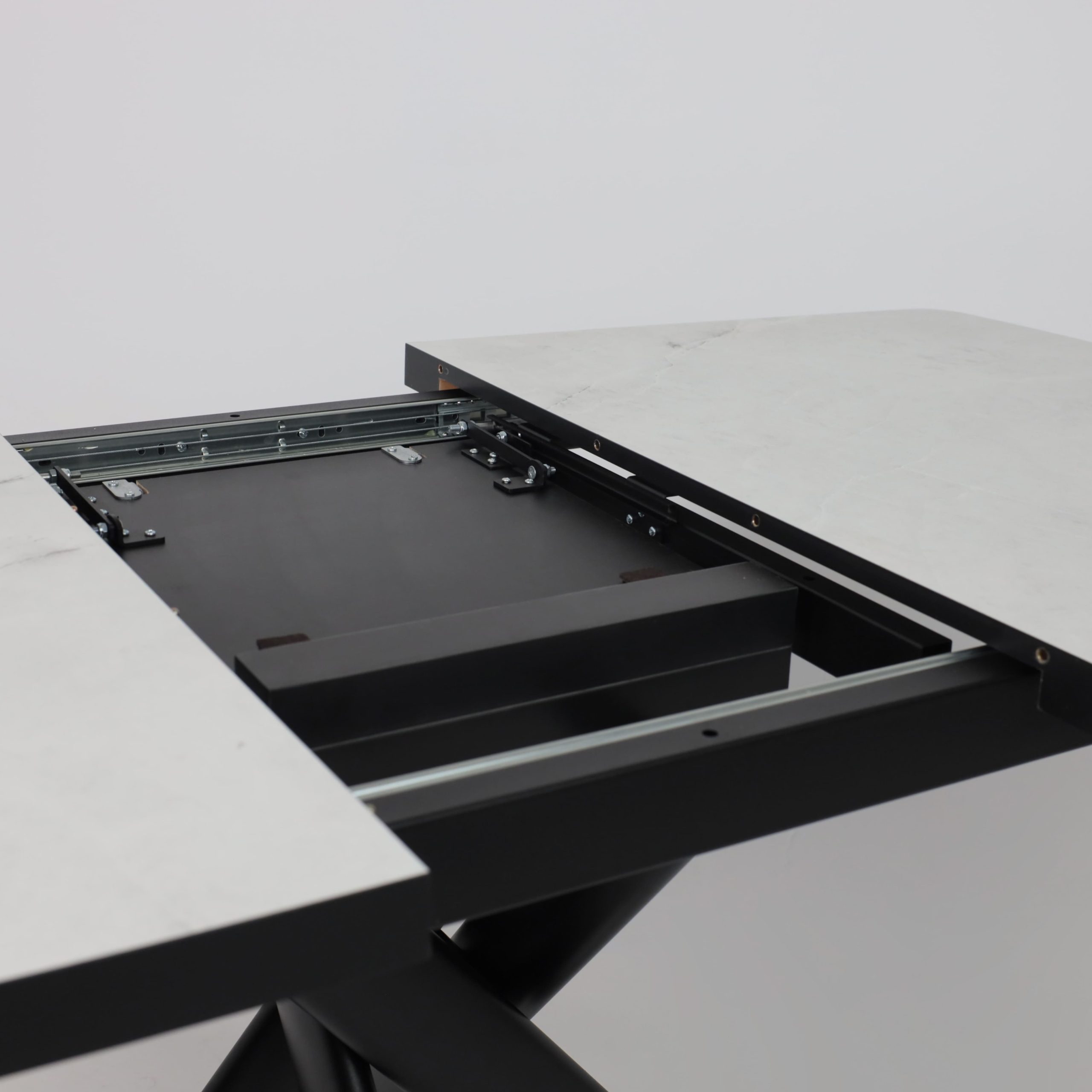 Стол LEONEL-130, раздвижной 130(165)х85, Кварцит-HPL/Черный