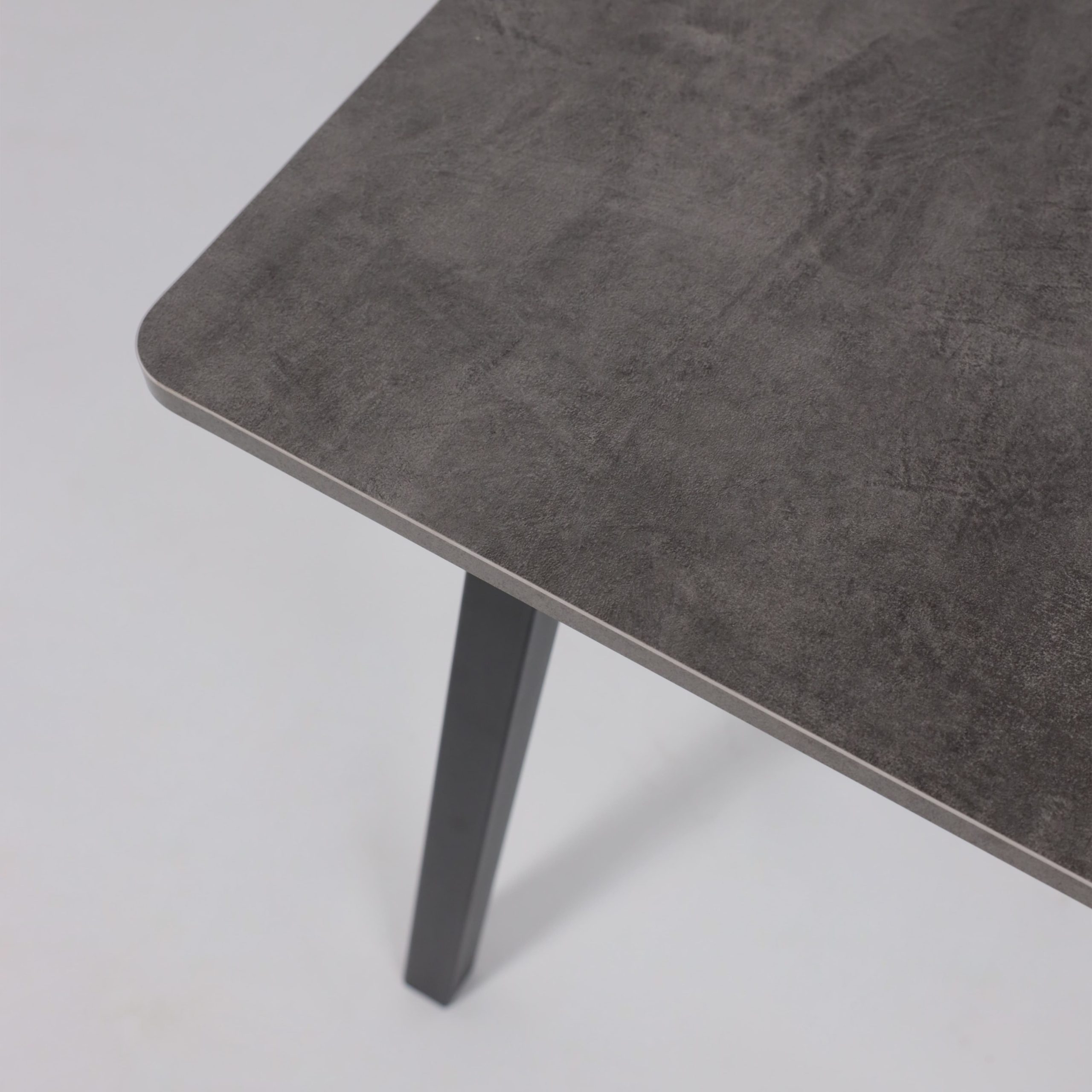 Стол TIRK RADIAL-94, раздвижной 94(126)х64, Дымчатая керамика/Чёрный