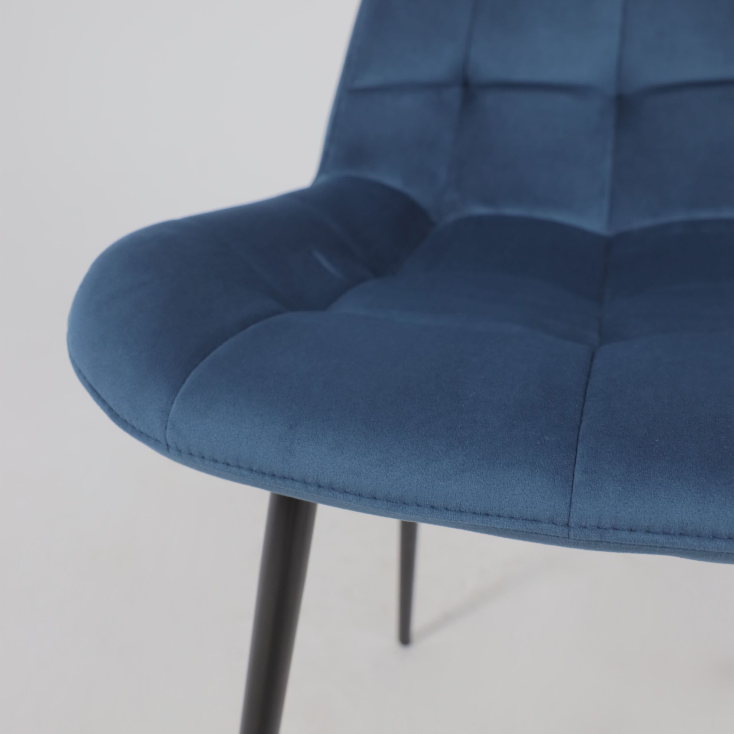 Стул AV 405, синий бархат Confetti deep ocean/черный