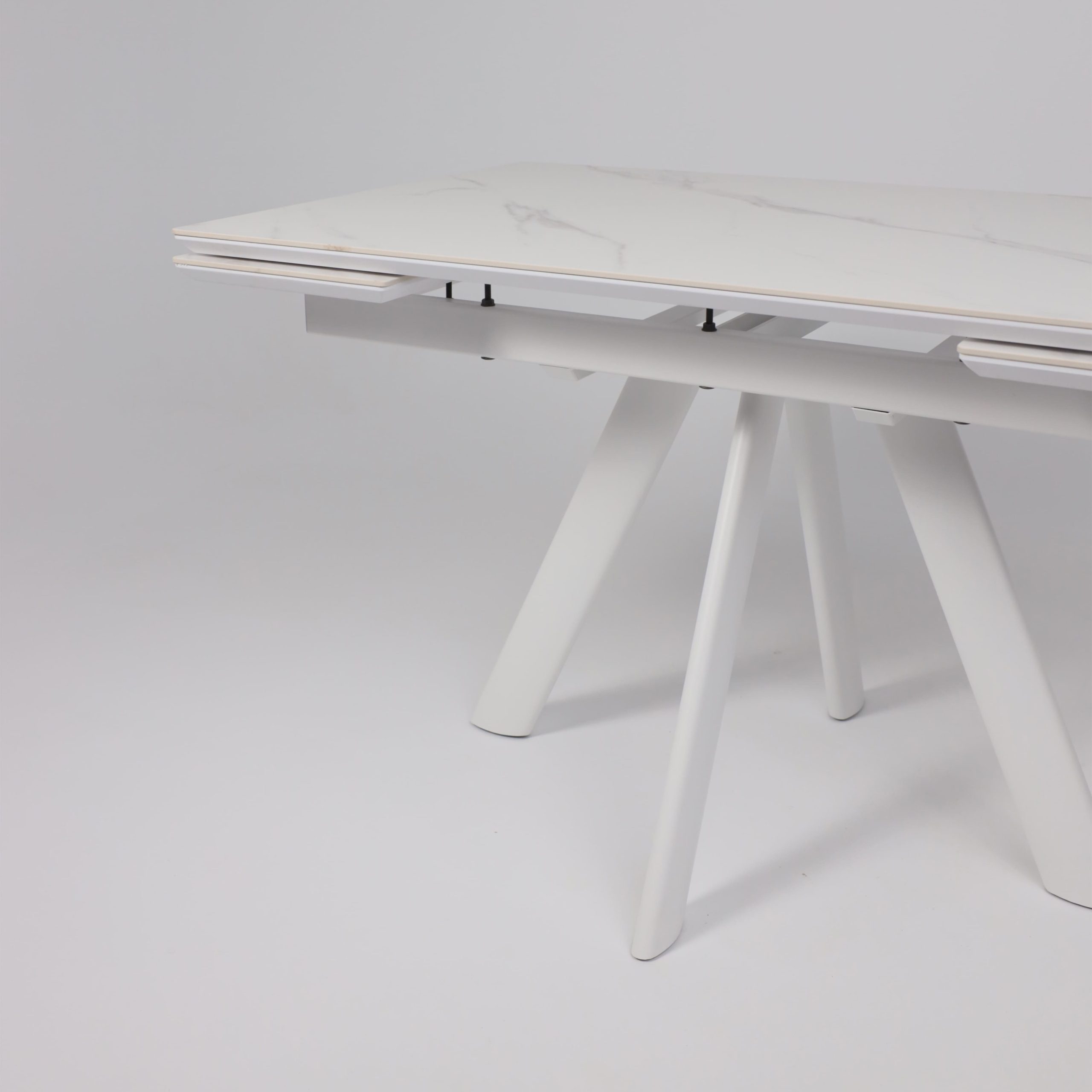 Стол JACK-120, раздвижной 120(30+30)х80, CALAKATTA ST CER/Белый