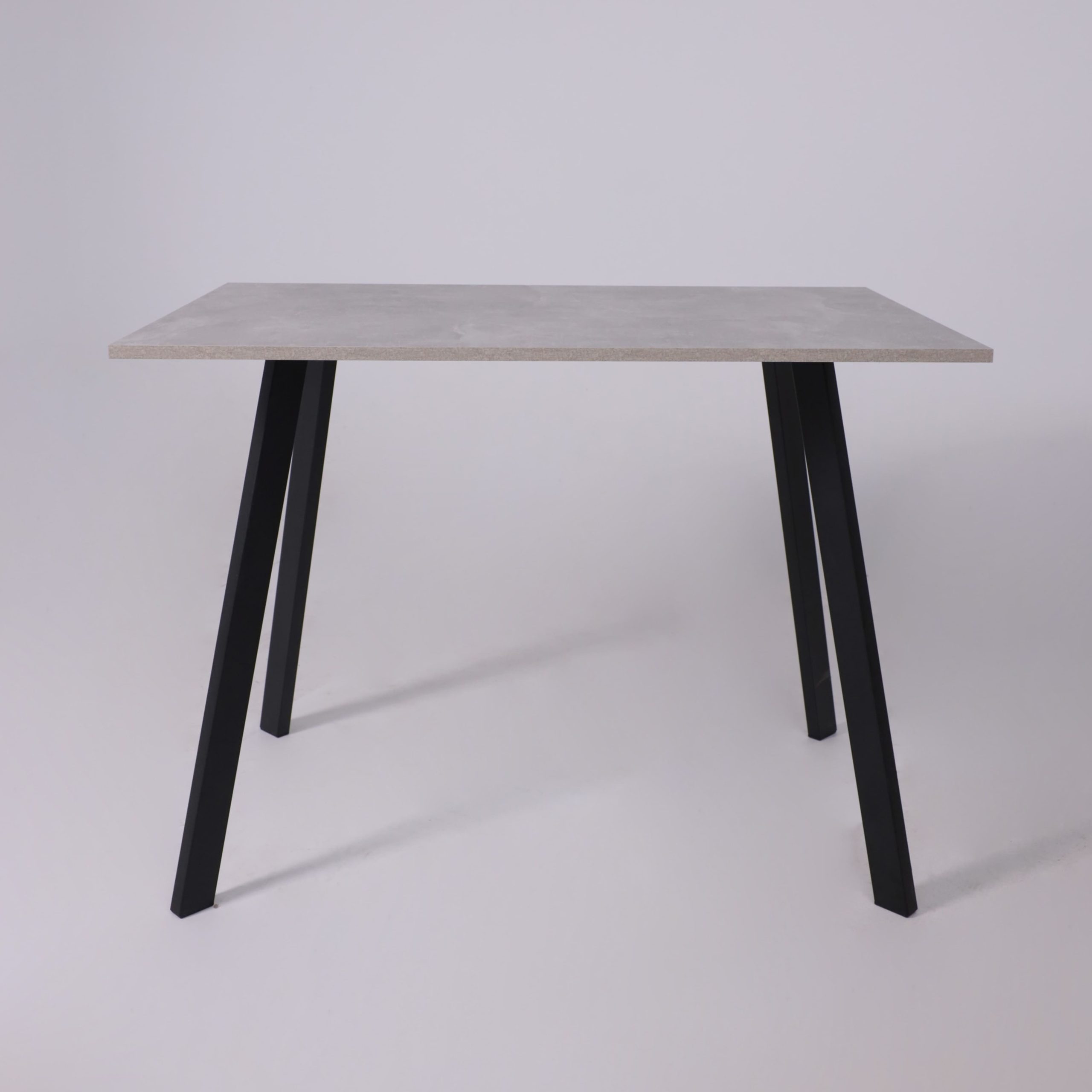 Стол SOLO 102*67, Бетон/черный