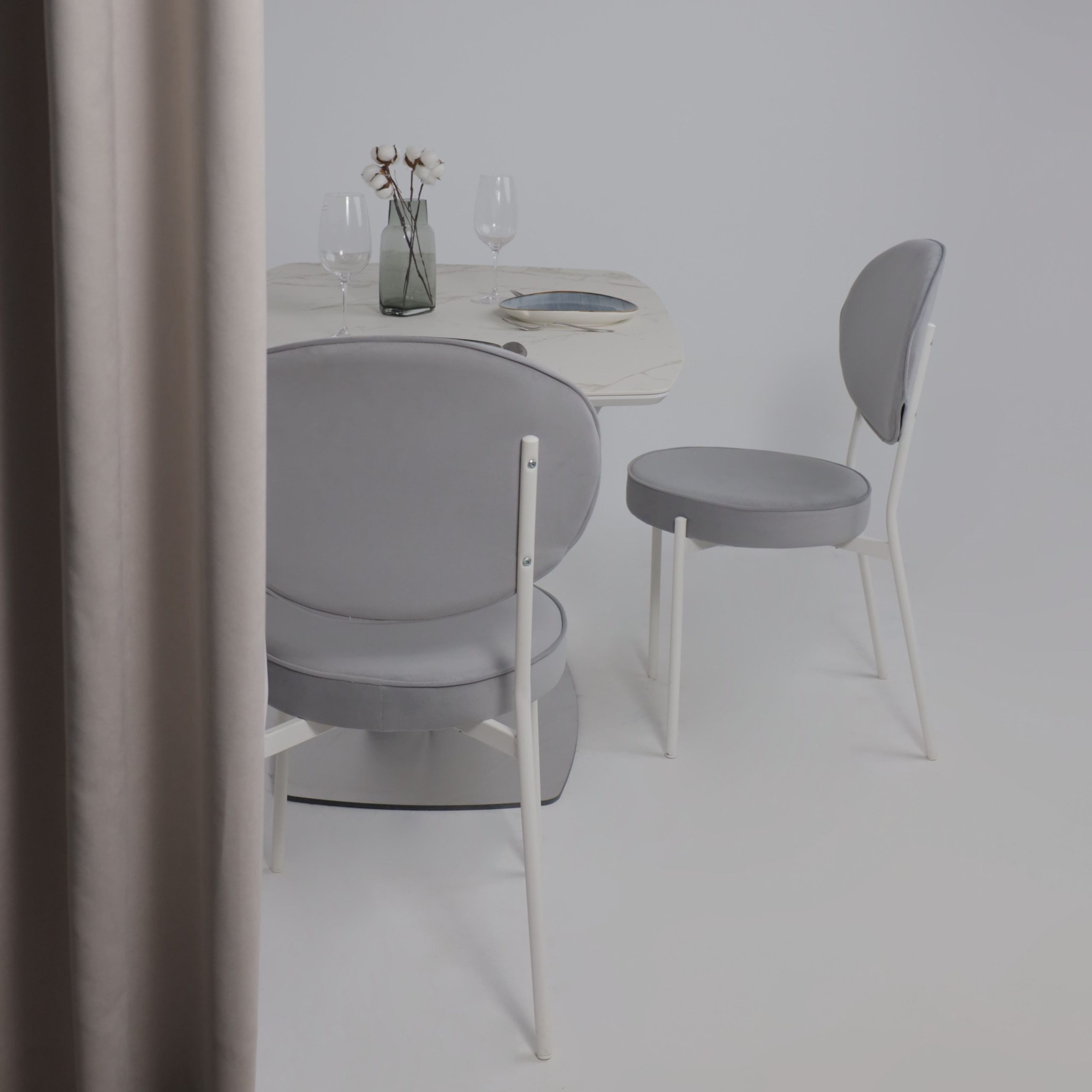 Стол НОТР ДАМ MODERNE, керамика 2 кат. 1400(1800)*850, Камень белый Calacata vagli/Белый Муар