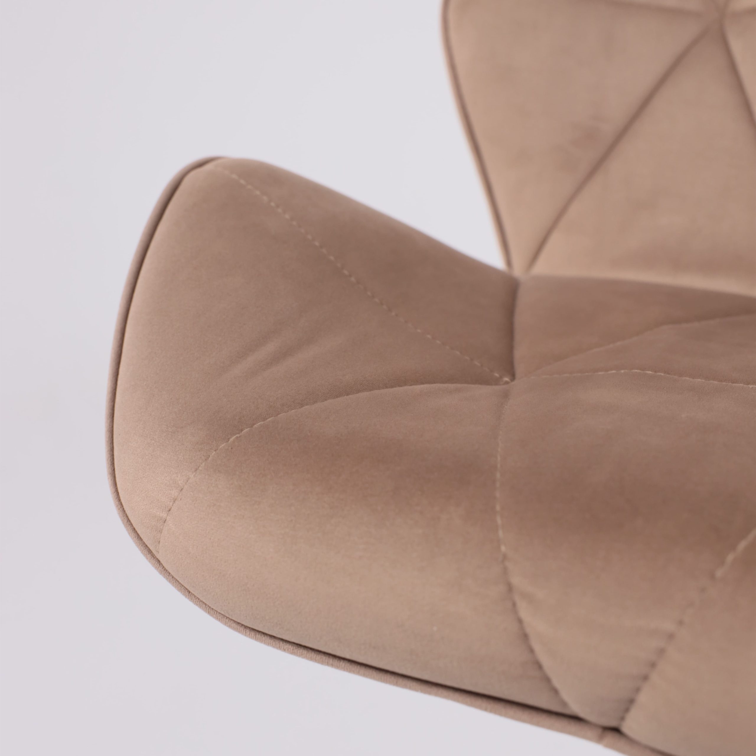 Кресло BERLIN, капучино велюр HCJ-11/черный