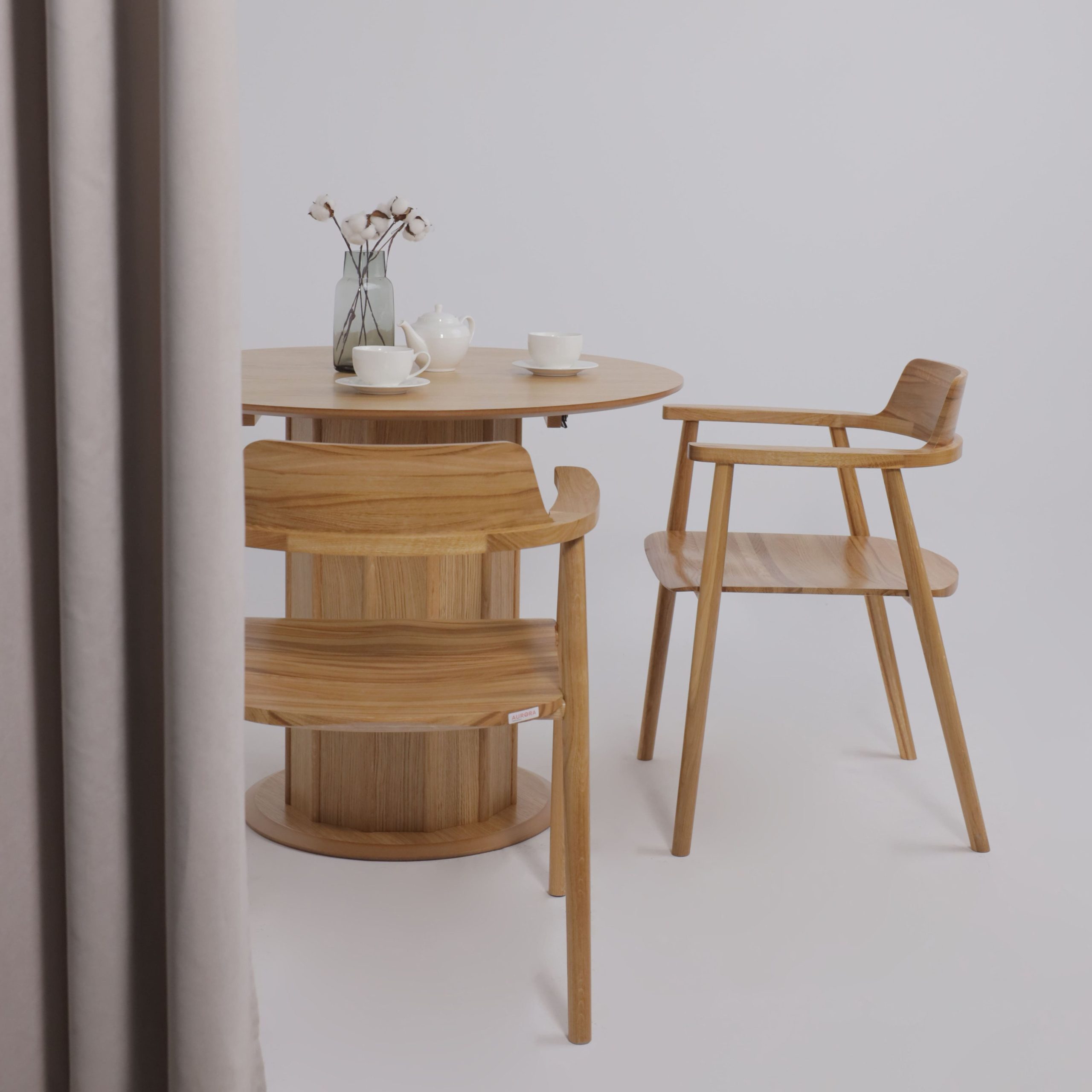 Стол ОЛАФ-М 950(1250)*950, Светлый дуб без тонировки/Светлый дуб