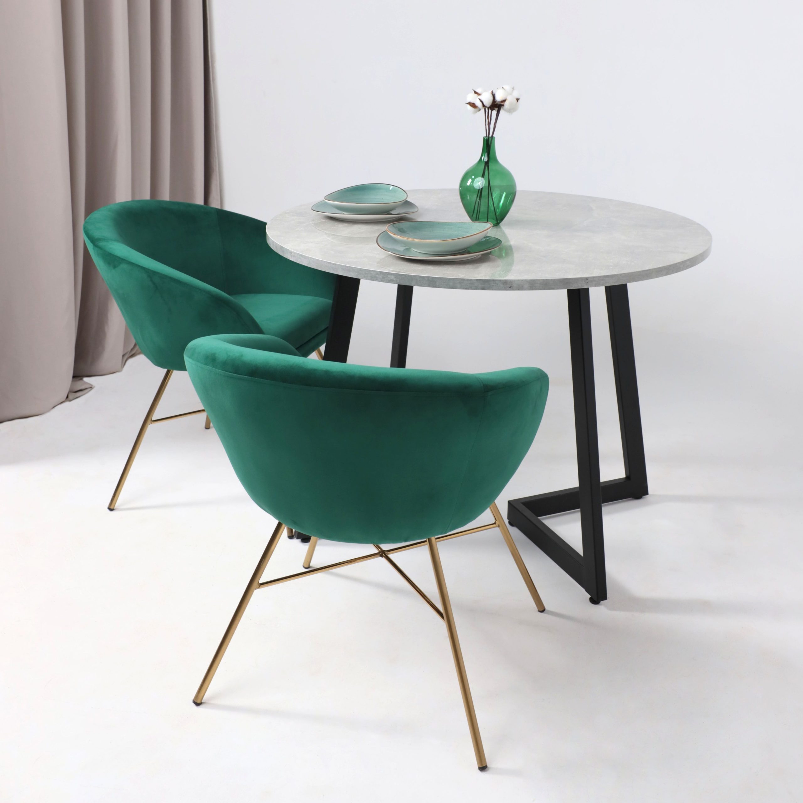 Кресло AMUR, (зеленый велюр/золото)