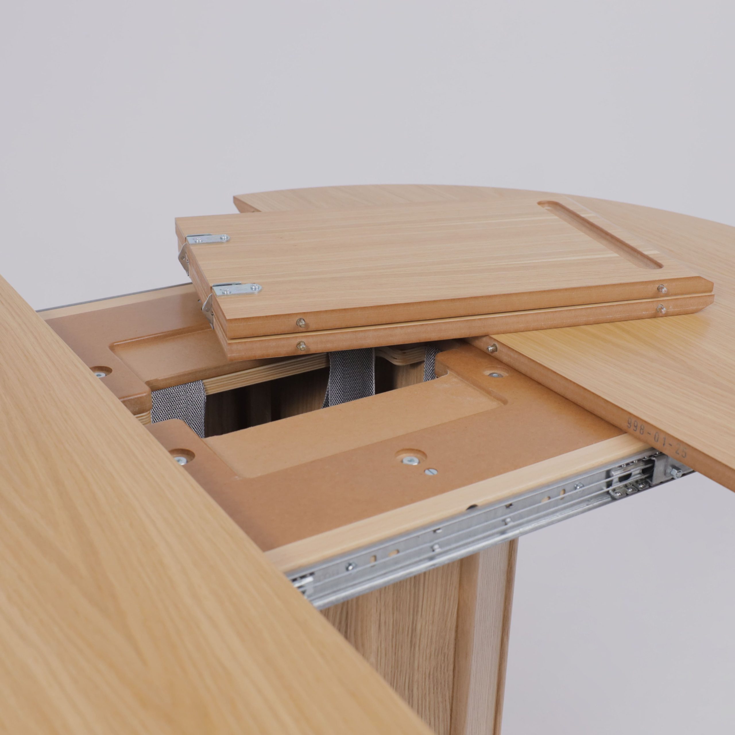 Стол ОЛАФ1100(1400)*1100, Светлый дуб без тонировки/Светлый дуб