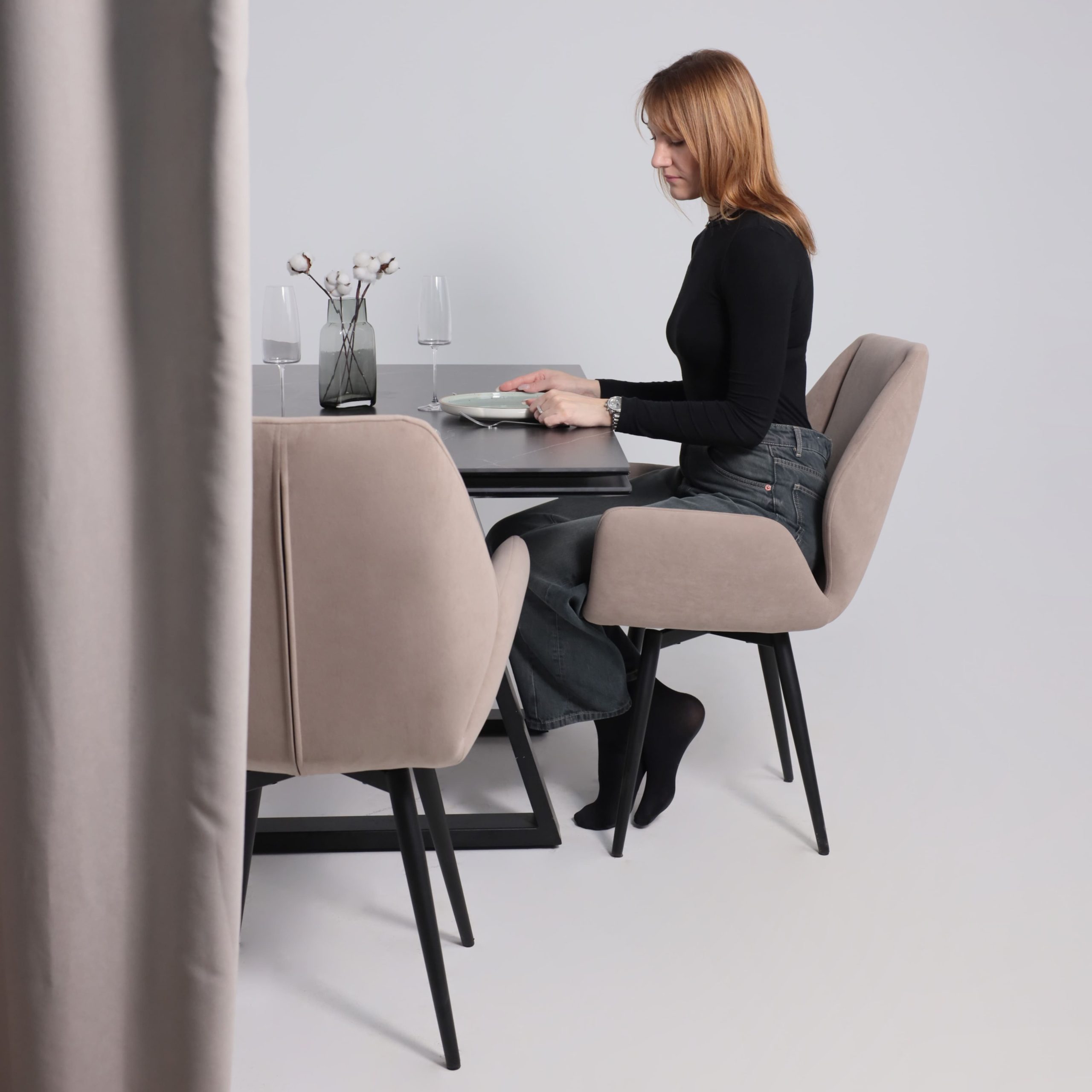 Стол МОНАКО NEW,керамика 0 кат. 1600(2240)*900, Камень черный Greys Black/Черный матовый, квадро