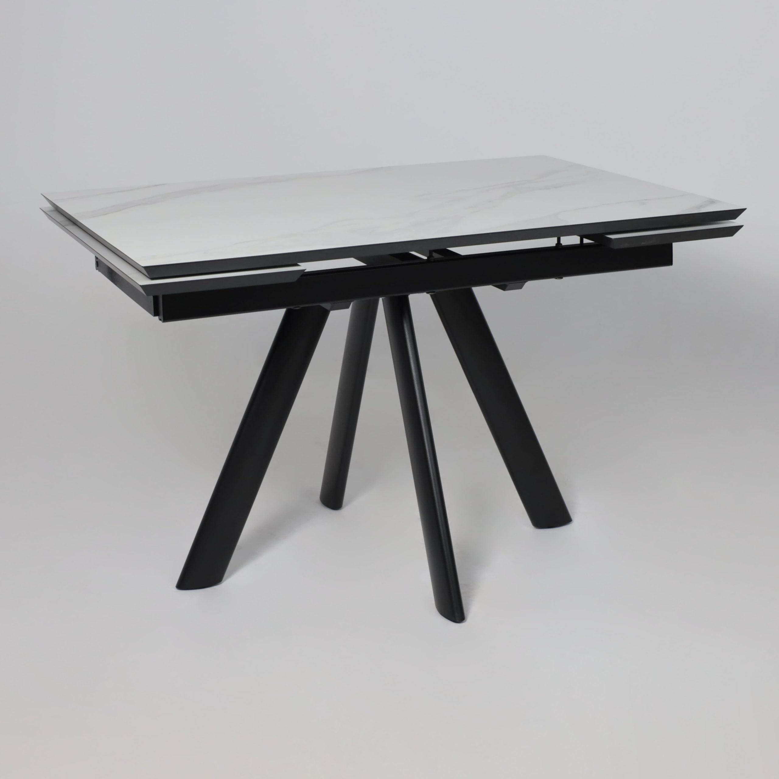 Стол JACK-120, раздвижной 120(30+30)х80, МРАМОР СВЕТЛЫЙ - COMPAKT CER/Черный