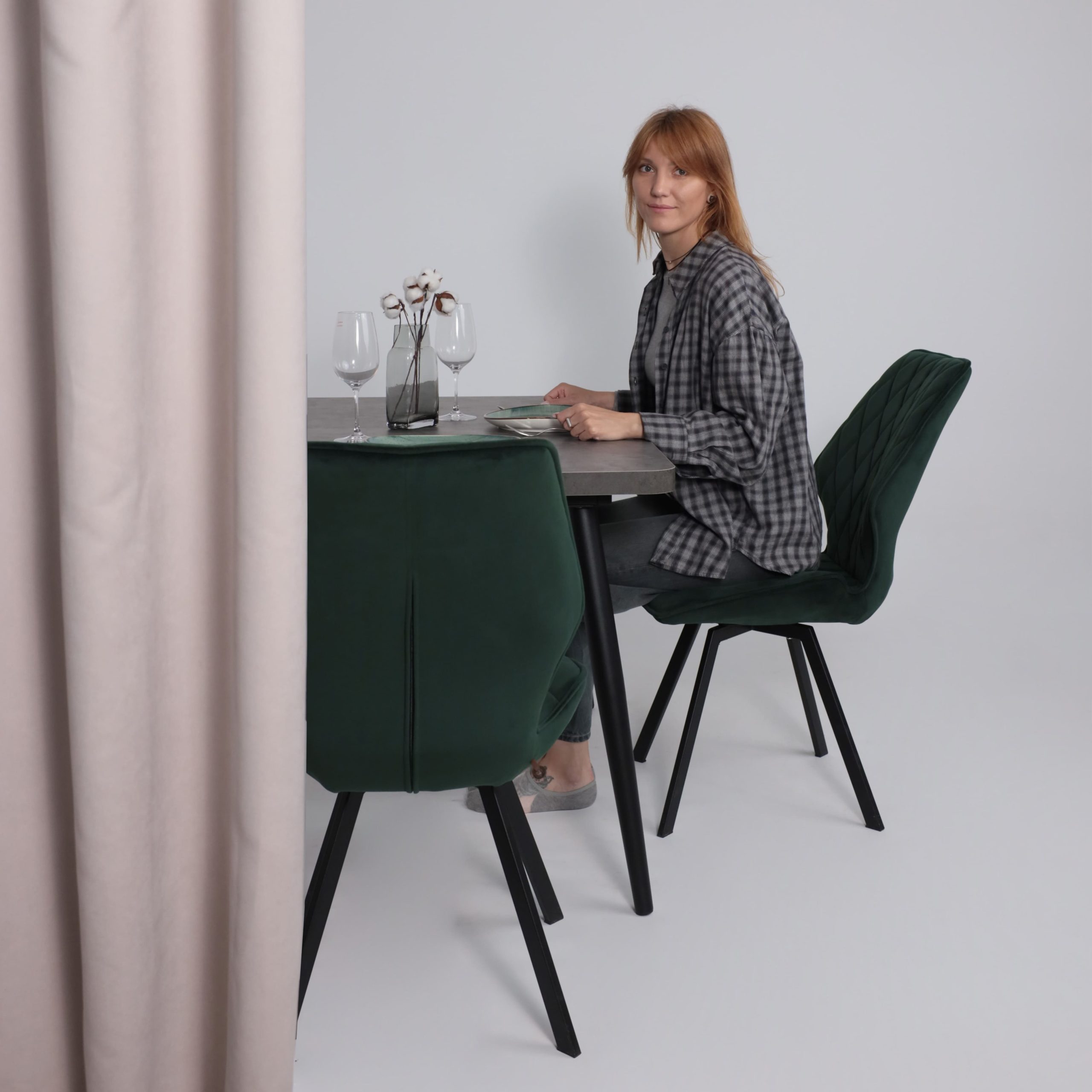 Стол BORG RADIAL-120, раздвижной 120(160)х80, Дымчатая керамика/Чёрный