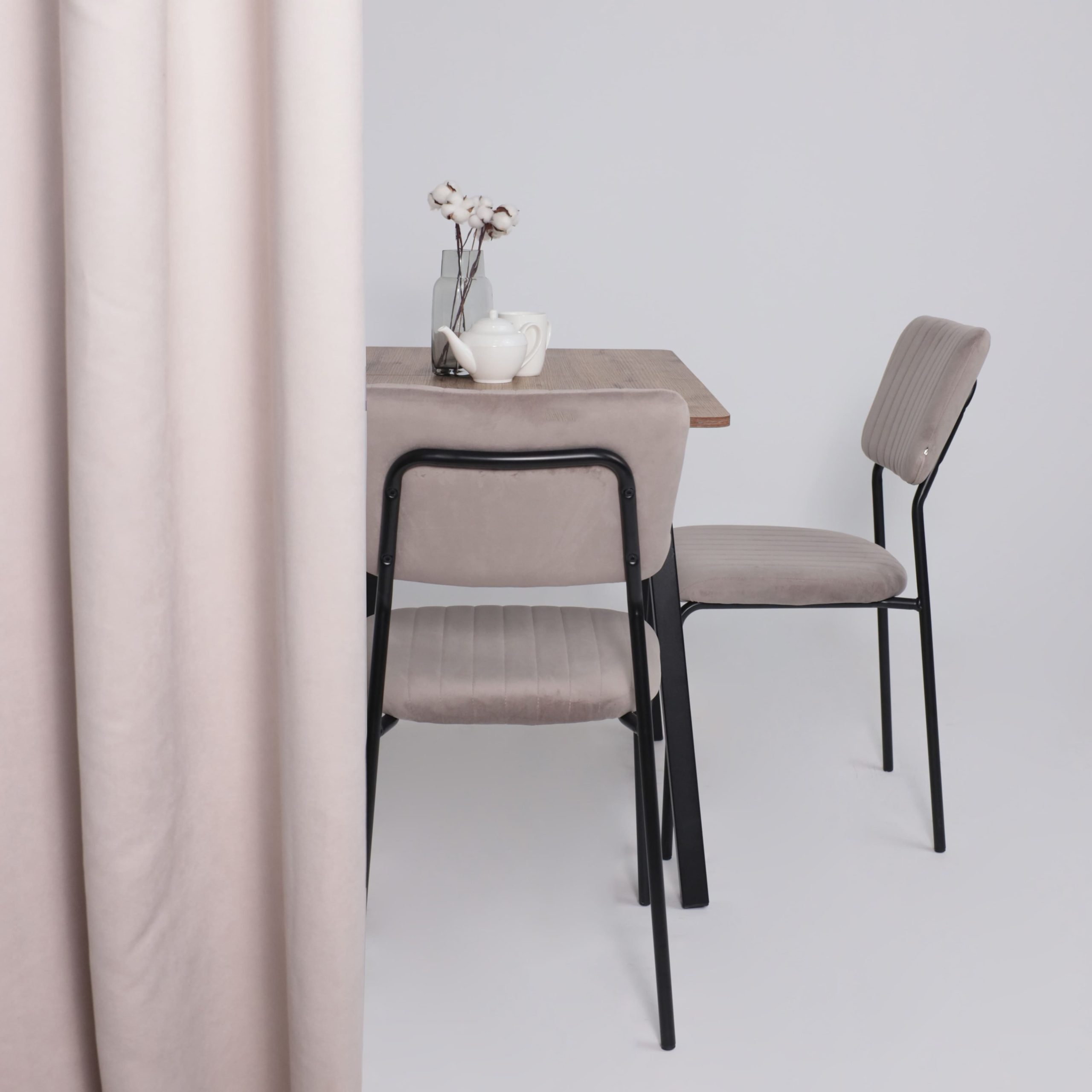 Стол TIRK RADIAL-94, раздвижной 94(126)х64, Дуб Веллингтон/Чёрный