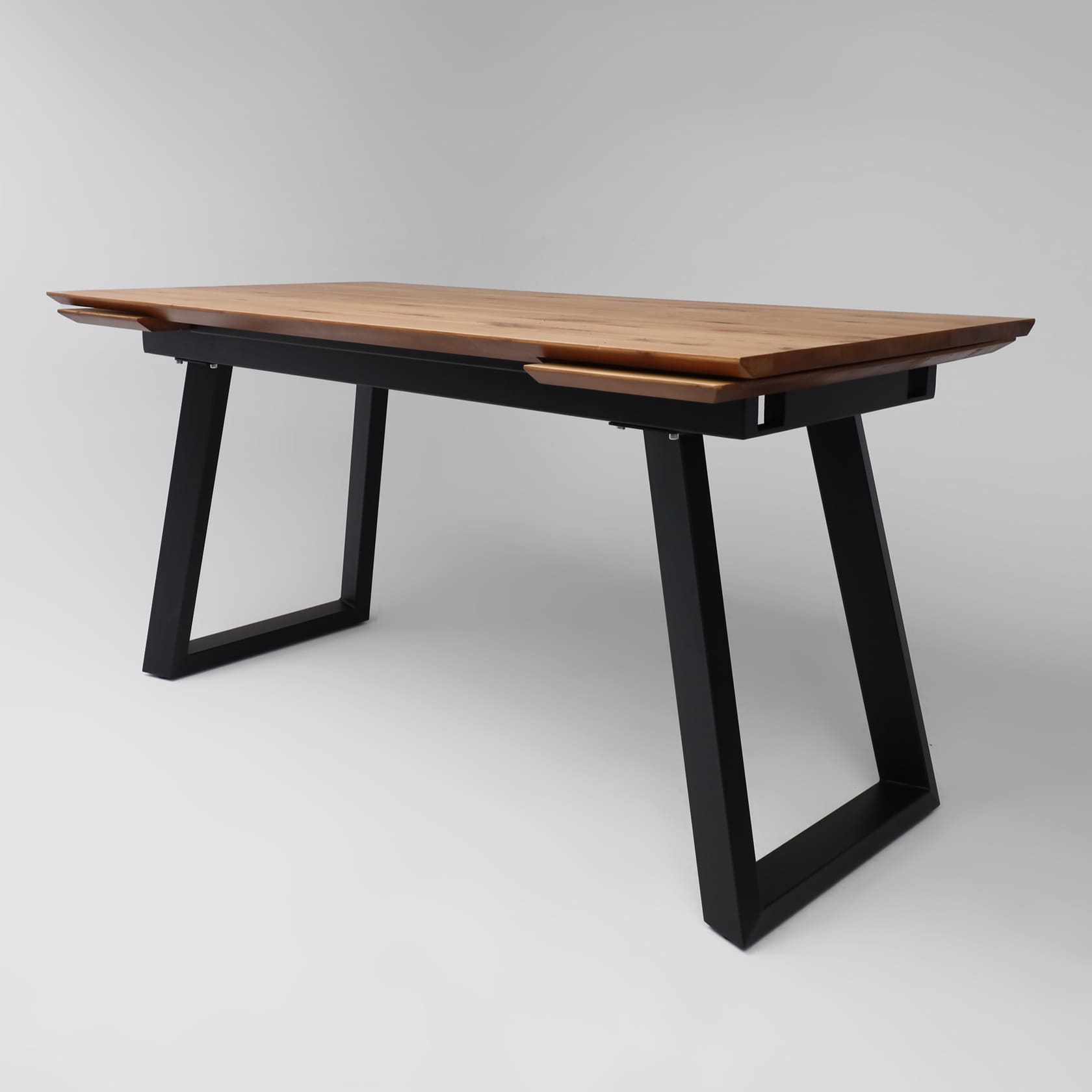 Стол САНГАЙ раздвижной, 160(220)*80*80, дуб натуральный / черный (ПрР-7 DSW (02) ТрН/Р-80)