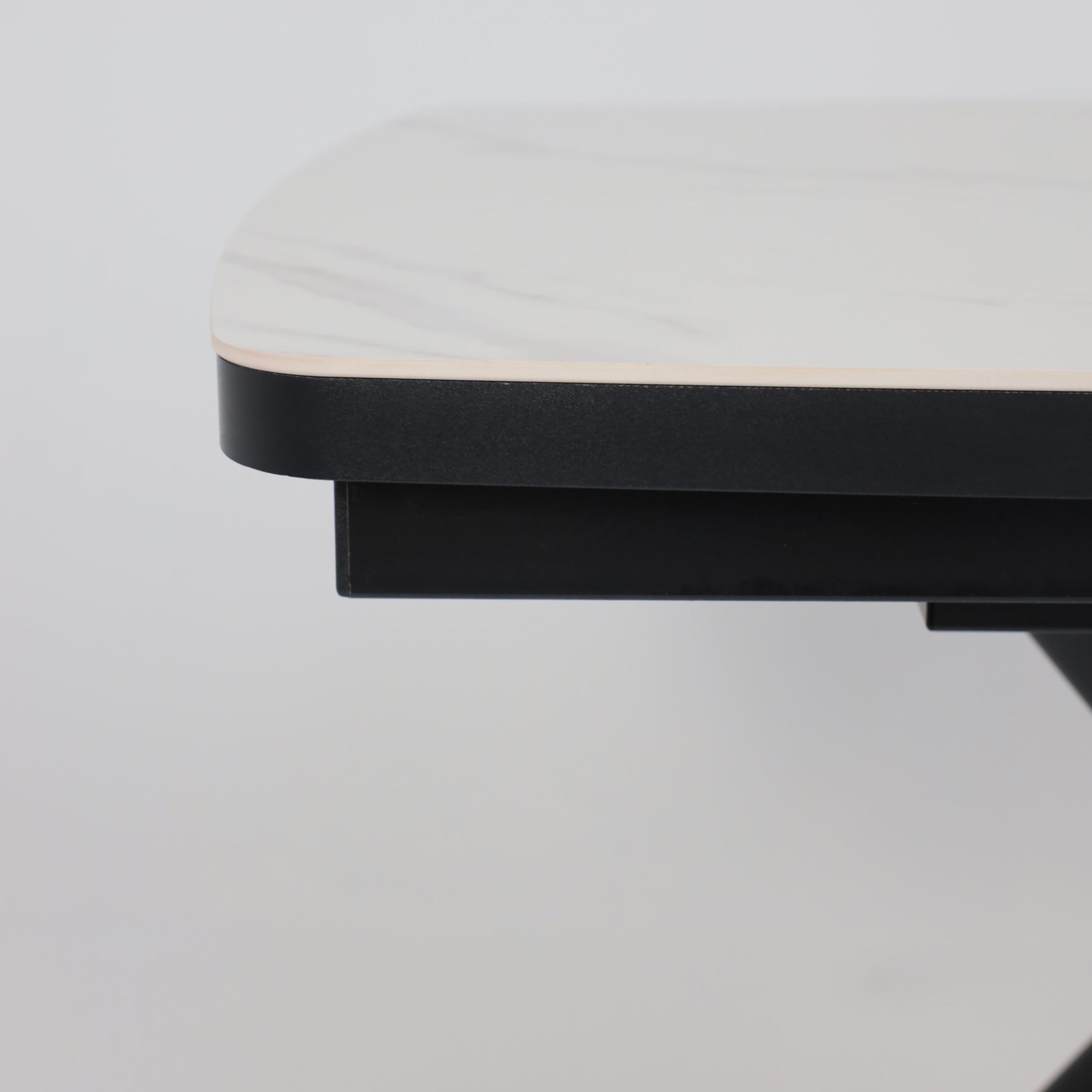 Стол LEONEL-110, раздвижной 110(145)х80, COROLLA WHITE GLOSS ST CER/Черный