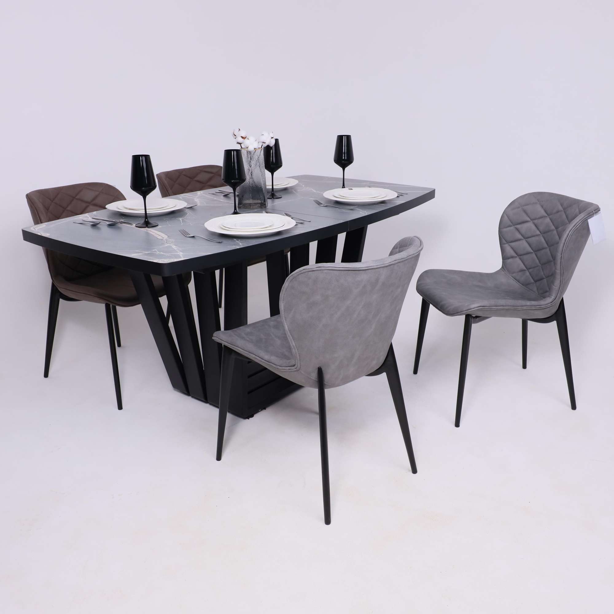 Стол KAMERON раздвижной, 1600(2050)*900 HPL-пластик Серый камень Manaus/черный