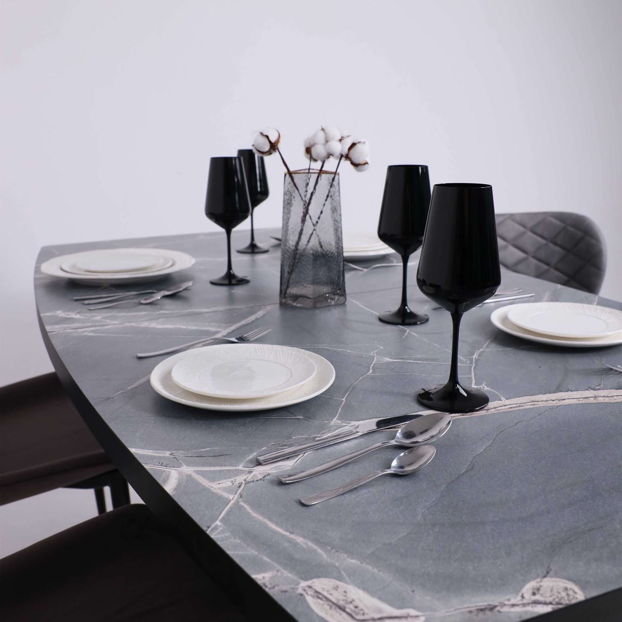 Стол KAMERON раздвижной, 1600(2050)*900 HPL-пластик Серый камень Manaus/черный