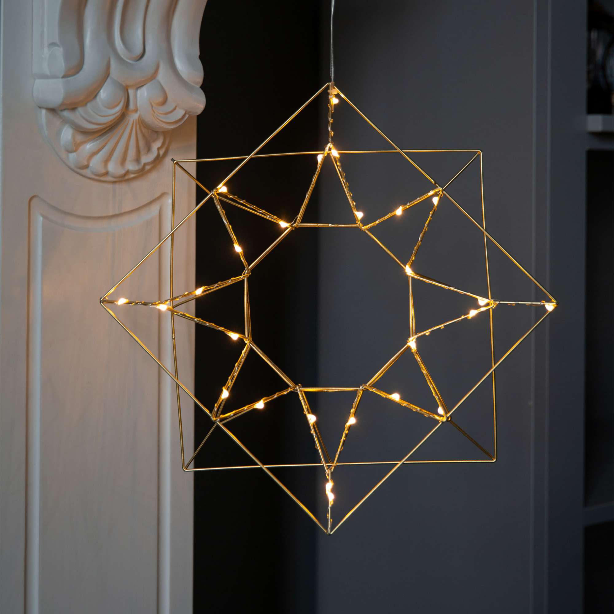 Светодиодный декор AKS тип 5 ( Солнце 35.5х5х35см 26LED, 3АА )