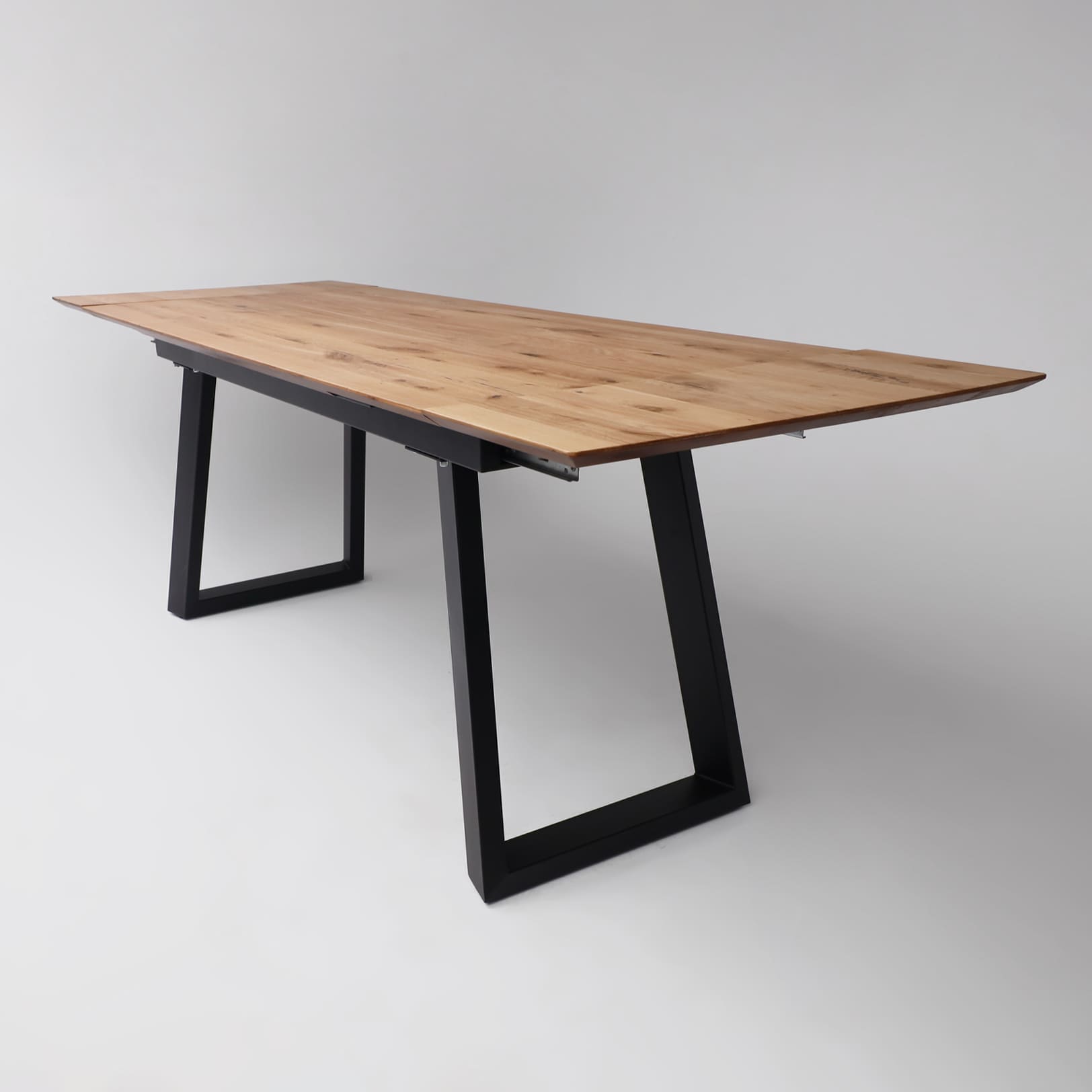 Стол САНГАЙ раздвижной, 160(220)*80*80, дуб натуральный / черный (ПрР-7 DSW (02) ТрН/Р-80)